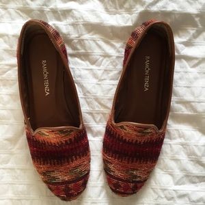 Ramon Tenza Flats Size 6
